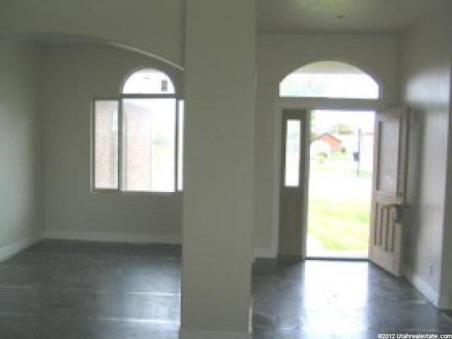 2426 S 2050 W, Syracuse, UT 84075 — photo 2
