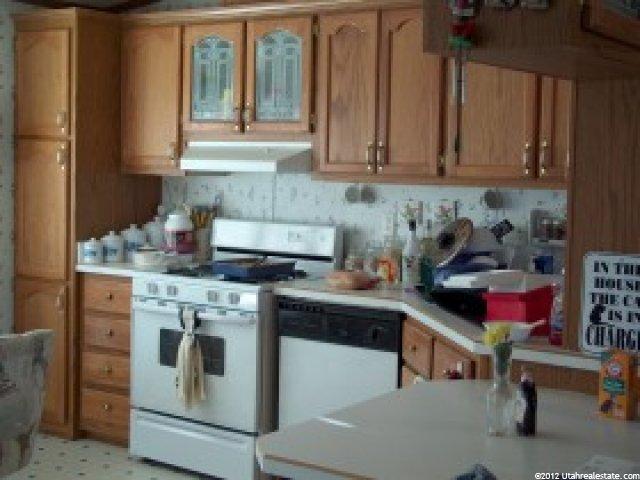 80 S 200 W, Gunnison, UT 84634 — photo 2