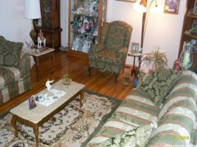 795 Shannon Rd, Kaysville, UT 84037 — photo 2