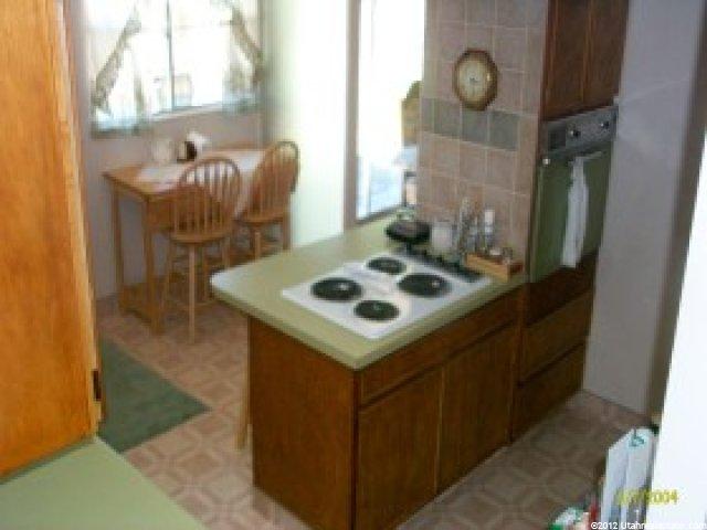 795 Shannon Rd, Kaysville, UT 84037 — photo 4