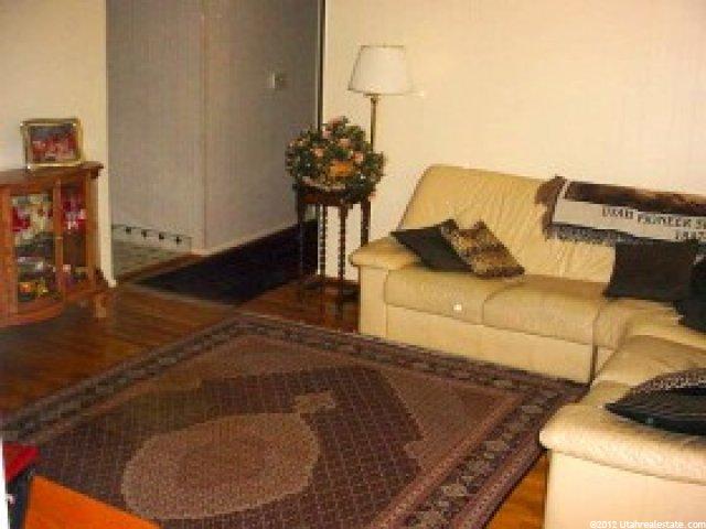 581 W Pages Ln, West Bountiful, UT 84087 — photo 6