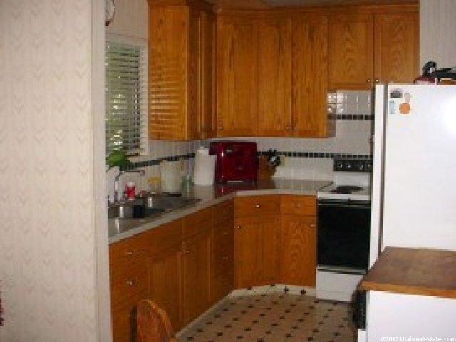 581 W Pages Ln, West Bountiful, UT 84087 — photo 8