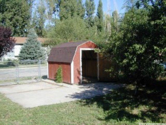884 W 2650 N, Clinton, UT 84015 — photo 8