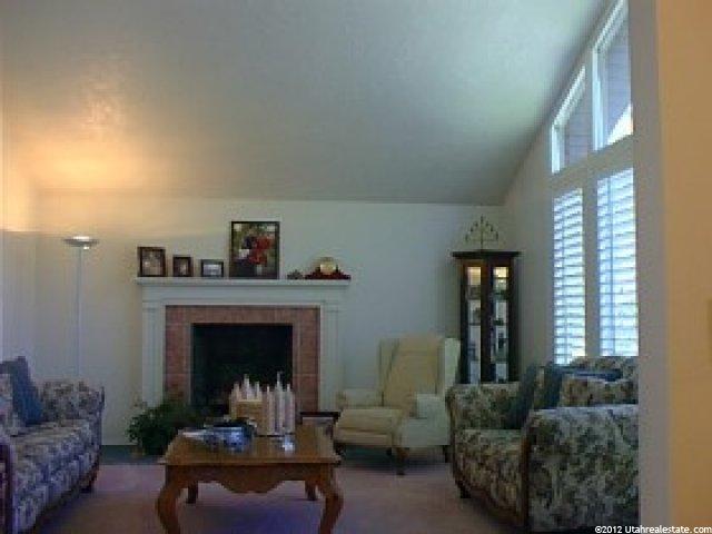 827 Bayview Dr, Farmington, UT 84025 — photo 7