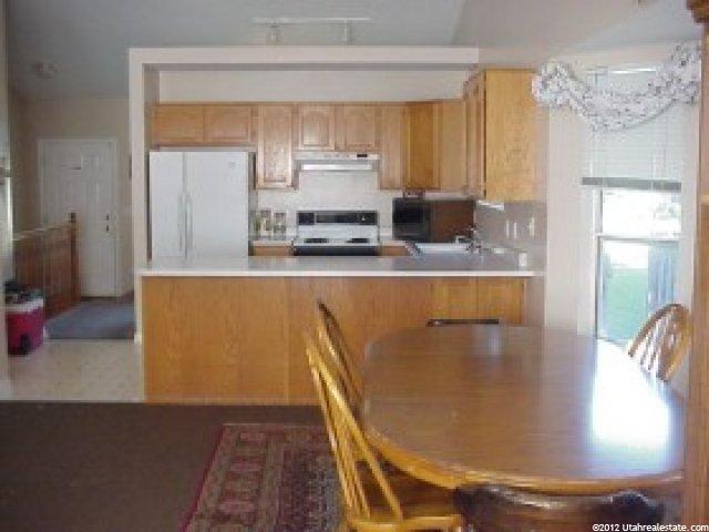 8052 S 865 E, Sandy, UT 84094 — photo 3