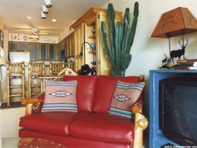 405 Silver King Dr #124, Park City, UT 84068 — photo 2