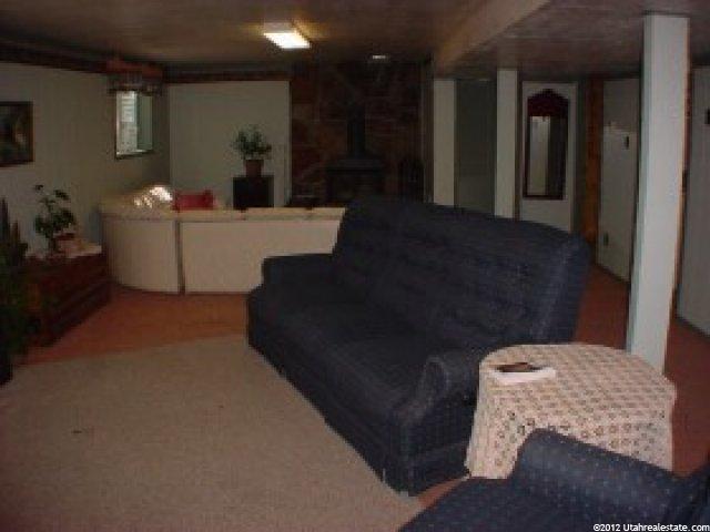 285 N 400 E, Mt Pleasant, UT 84647 — photo 3