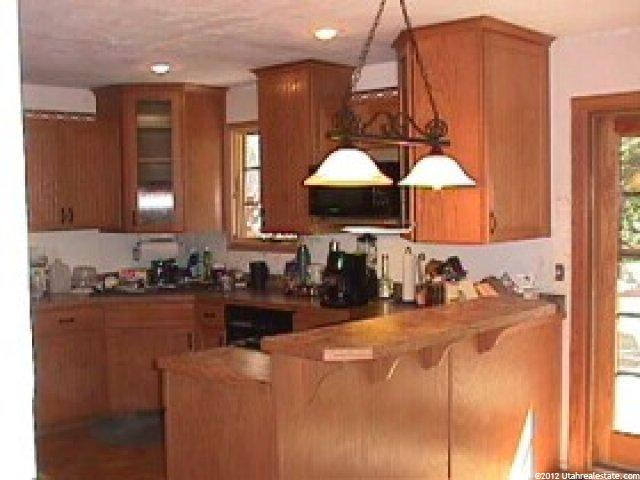2252 Sego Lily Dr, Sandy, UT 84092 — photo 2