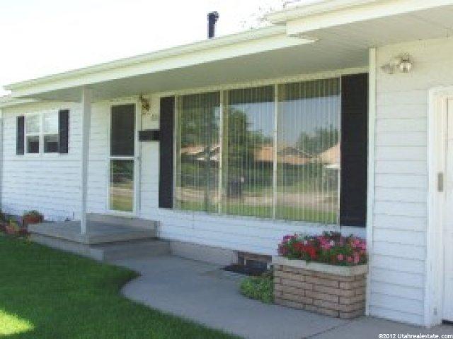 6013 S Nova Dr W, Murray, UT 84107 — photo 2