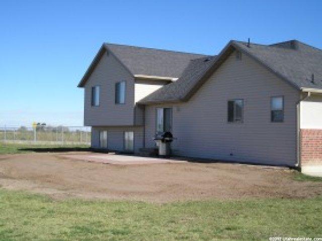 6761 W 4700 S, Hooper, UT 84315 — photo 8