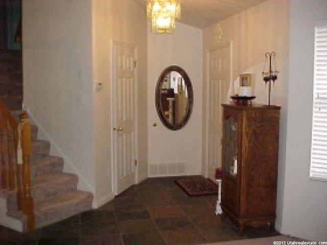 5039 S 1075 E, South Ogden, UT 84405 — photo 2
