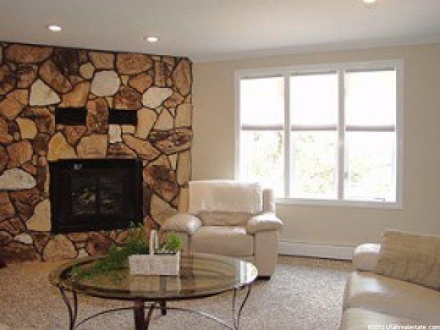 136 Paracle Cir, Farmington, UT 84025 — photo 4