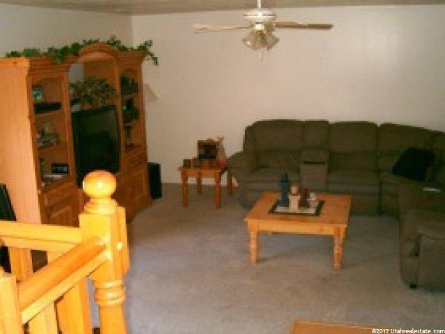 5423 S 3375 W, Roy, UT 84067 — photo 3