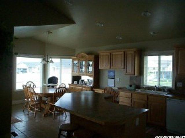 3394 S 800 W, Syracuse, UT 84075 — photo 2