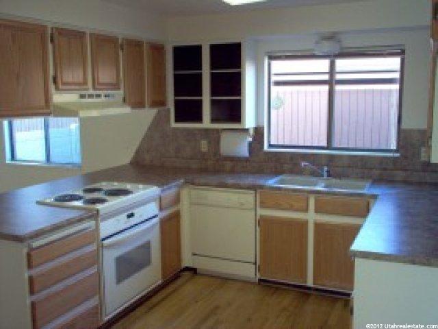 2568 E 1980 N, Layton, UT 84040 — photo 2