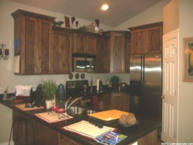 102 E Manilla Dr, Draper, UT 84020 — photo 3