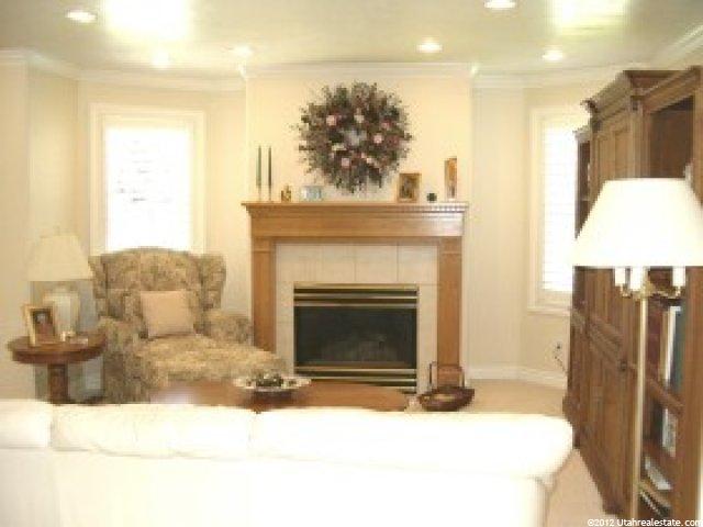 1833 E Beechwood Dr, Layton, UT 84040 — photo 3
