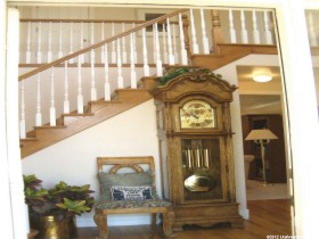 1833 E Beechwood Dr, Layton, UT 84040 — photo 4