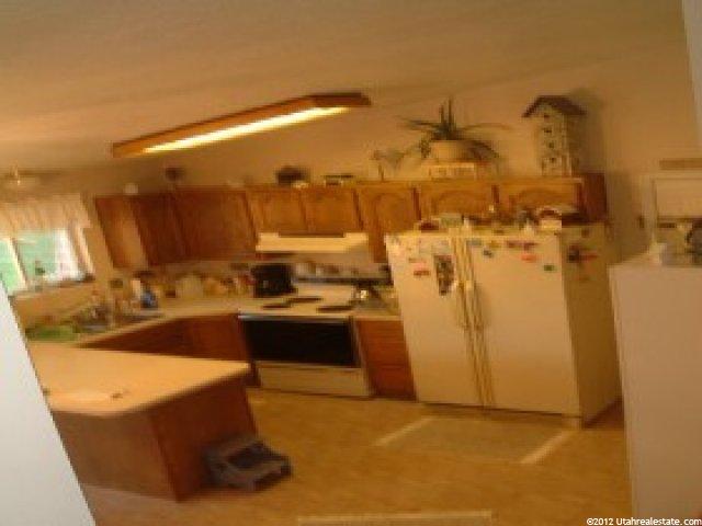 1013 W 2050 N, Clinton, UT 84015 — photo 8