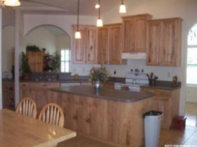 200 W 925 N, Richfield, UT 84701 — photo 4