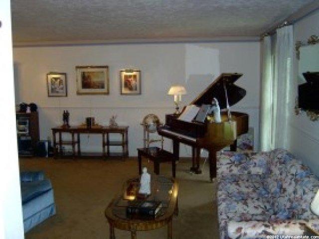 1502 Glen Dr, Fruit Heights, UT 84037 — photo 3