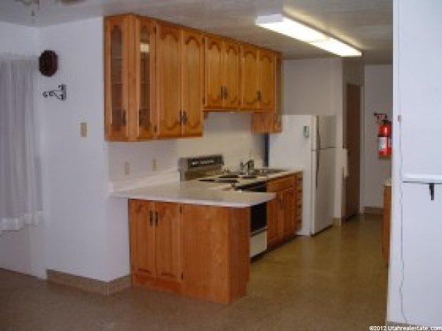391 S 600 E, Nephi, UT 84648 — photo 2
