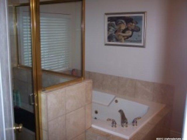 1064 E Windy Peak Way S, Sandy, UT 84094 — photo 6