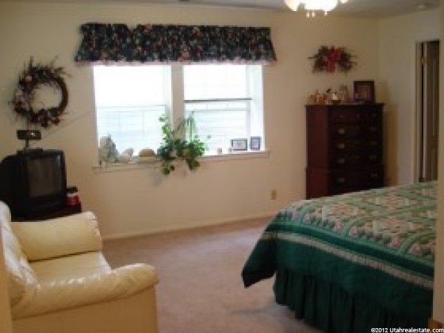 5758 Westbench Dr, Kearns, UT 84118 — photo 6