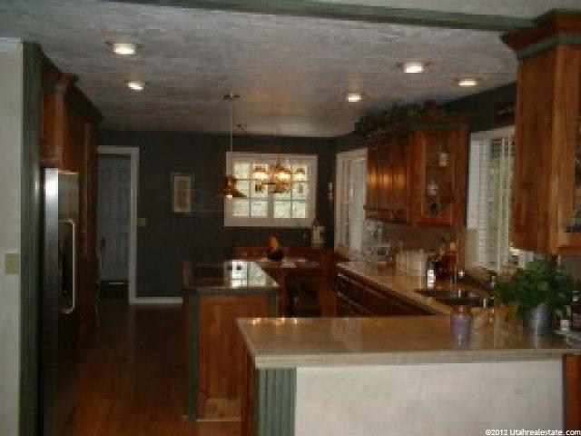 6069 S 2900 E, Uintah, UT 84403 — photo 8