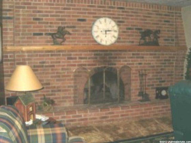 1811 W 2700 S, Syracuse, UT 84075 — photo 3
