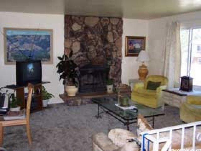 5455 Colter Dr, Kearns, UT 84118 — photo 2
