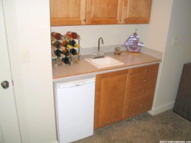 2481 E 1900 N, Layton, UT 84040 — photo 7