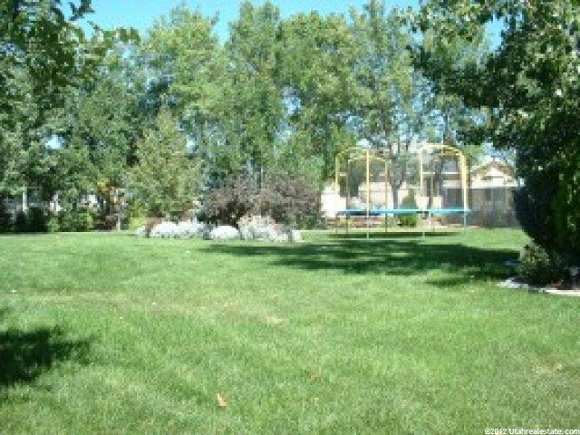 1226 N 100 W, Layton, UT 84041 — photo 2