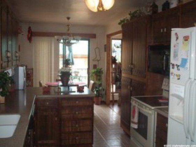 135 Aspen Ter, Summit Park, UT 84098 — photo 6