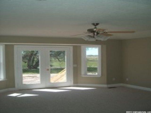 691 W 3000 N, Pleasant View, UT 84414 — photo 7
