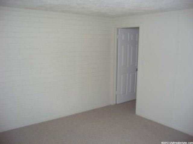 871 Birch St, Clearfield, UT 84015 — photo 4