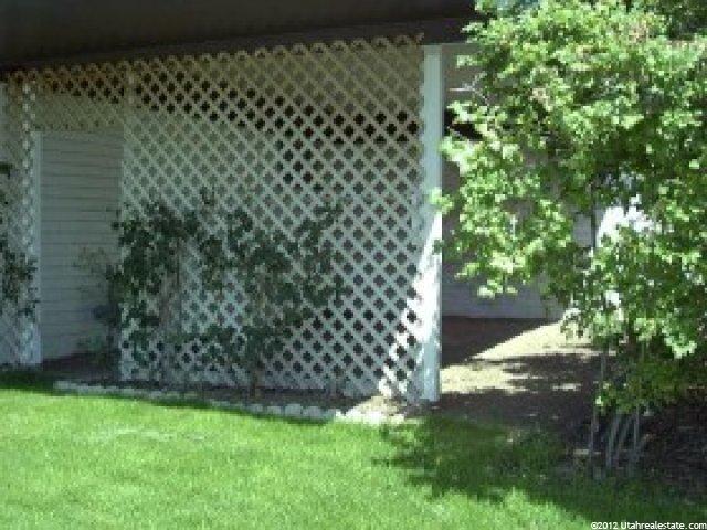 871 Birch St, Clearfield, UT 84015 — photo 8