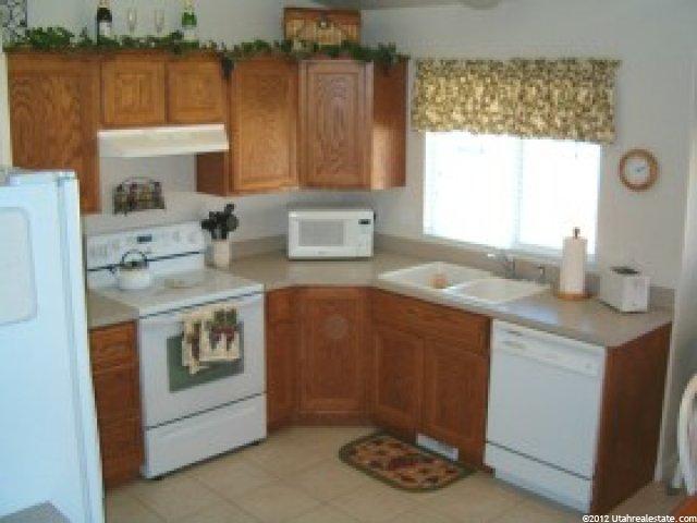 6022 S 1325 E, South Ogden, UT 84405 — photo 3