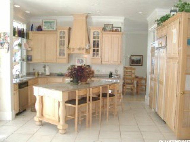 10088 Stonewall Ct, Sandy, UT 84092 — photo 2