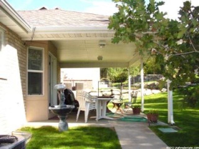 1748 N 2675 E, Layton, UT 84040 — photo 7