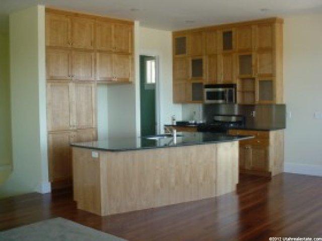 45 N Sherwood Dr, Providence, UT 84332 — photo 2