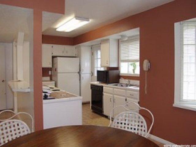 570 E 6870 S #81, Midvale, UT 84047 — photo 3