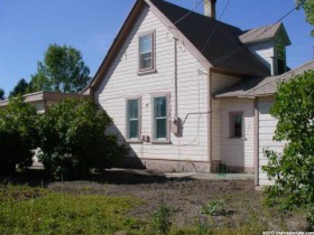 586 S 600 E, River Heights, UT 84321 — photo 7
