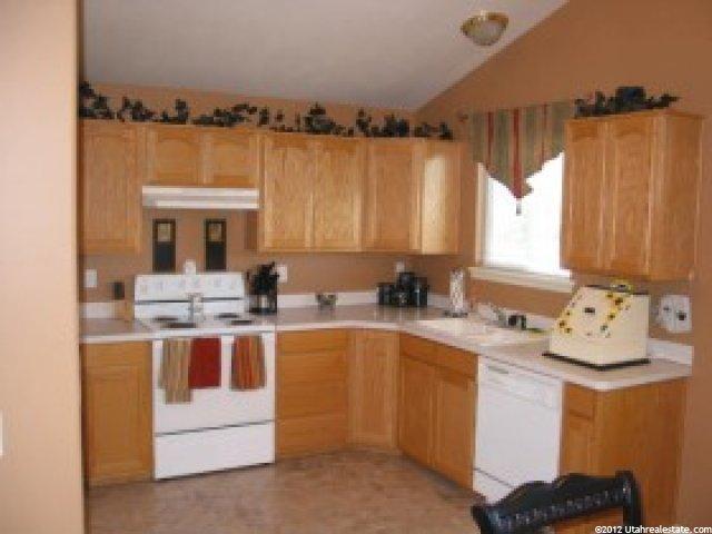 737 W 2050 N, Clinton, UT 84015 — photo 7