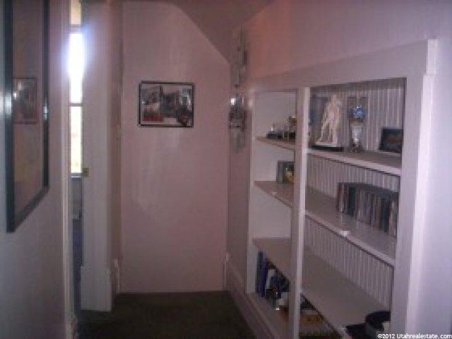 718 S 400 E, Salt Lake City, UT 84111 — photo 8
