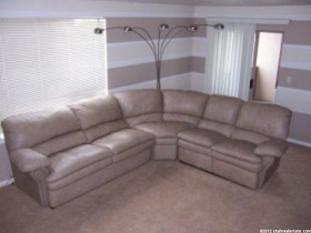693 Jefferson Cv ## 12, Sandy, UT 84070 — photo 2