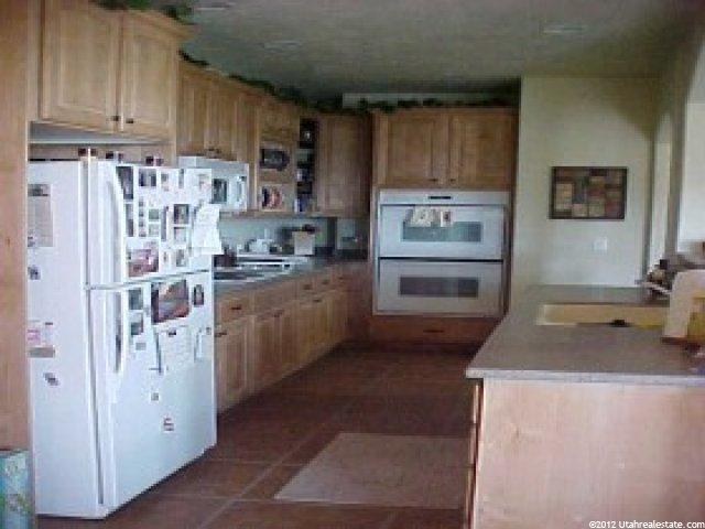 1426 Turnberry Dr, Syracuse, UT 84075 — photo 8