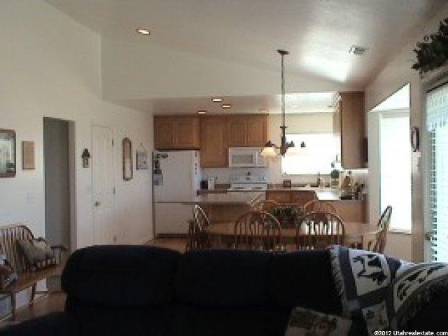 956 E 80 N, Smithfield, UT 84335 — photo 2