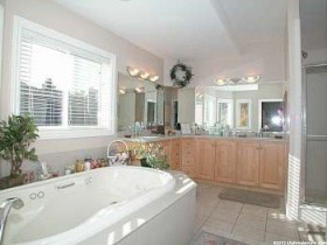 8003 Royal Ln, Sandy, UT 84093 — photo 7