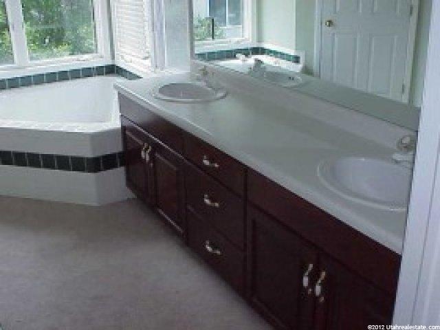 2722 S Canton Ln E, Sandy, UT 84092 — photo 4